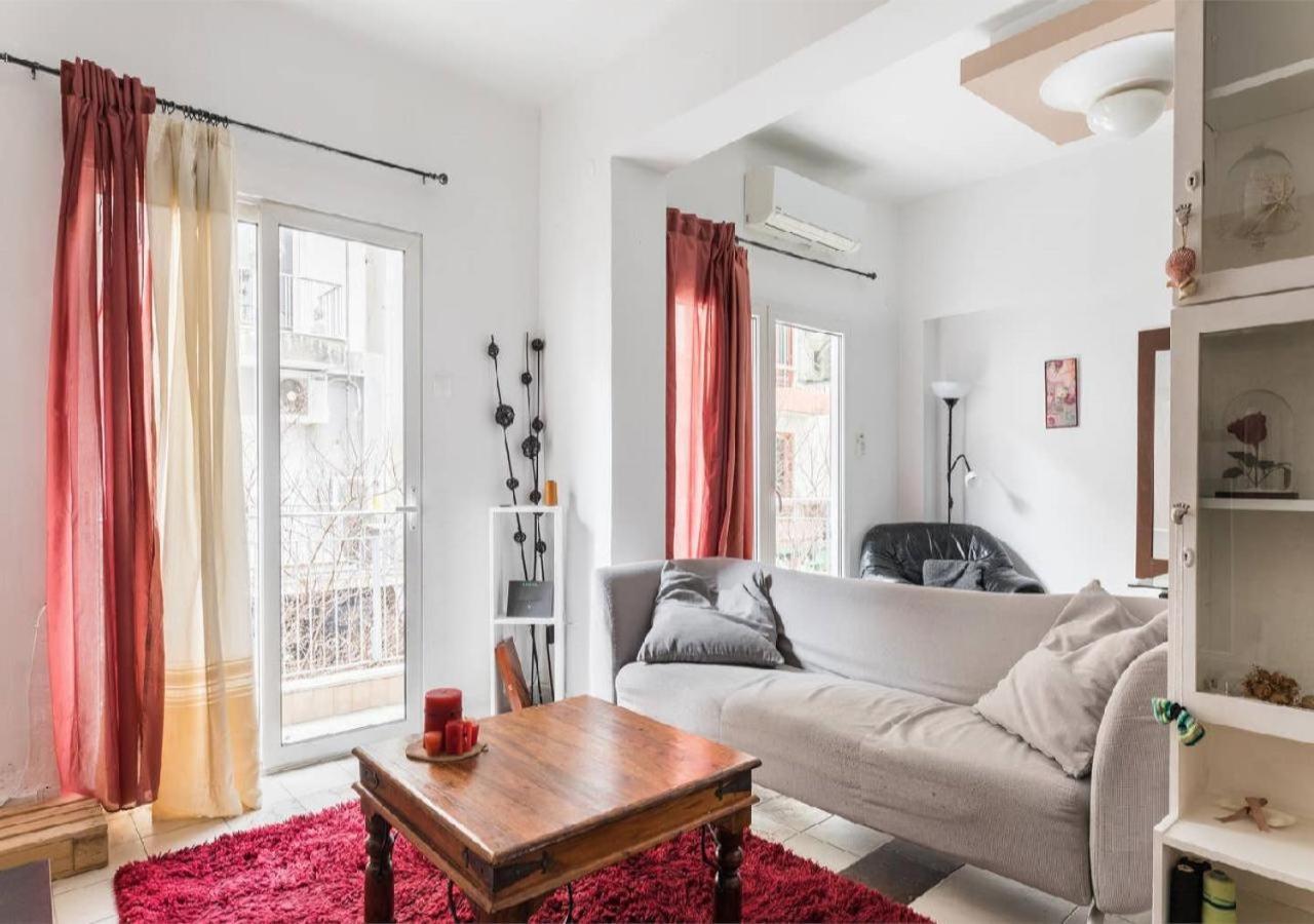 2bd- Perfect Location With Square View Апартаменты